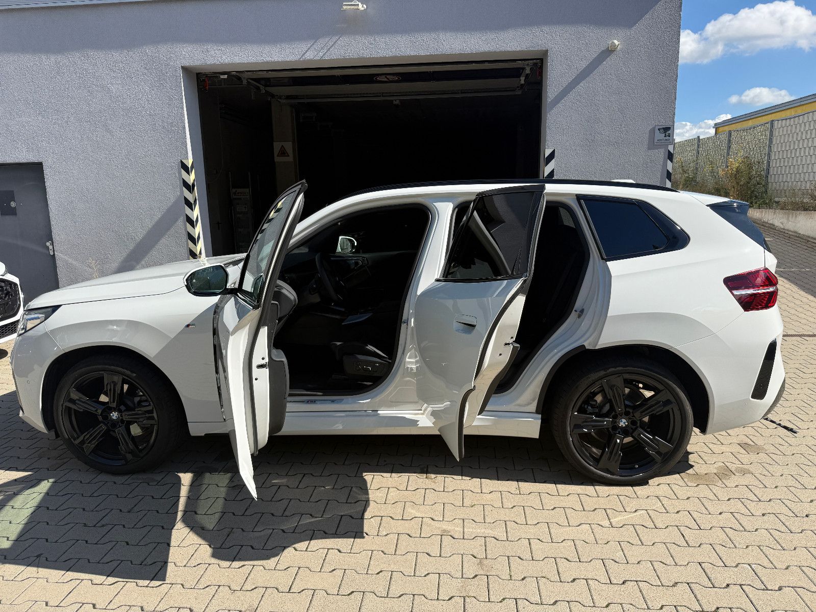 BMW X3 xDrive20d M Sport/Panorama/Komfortzugan/21Alu imagem 3