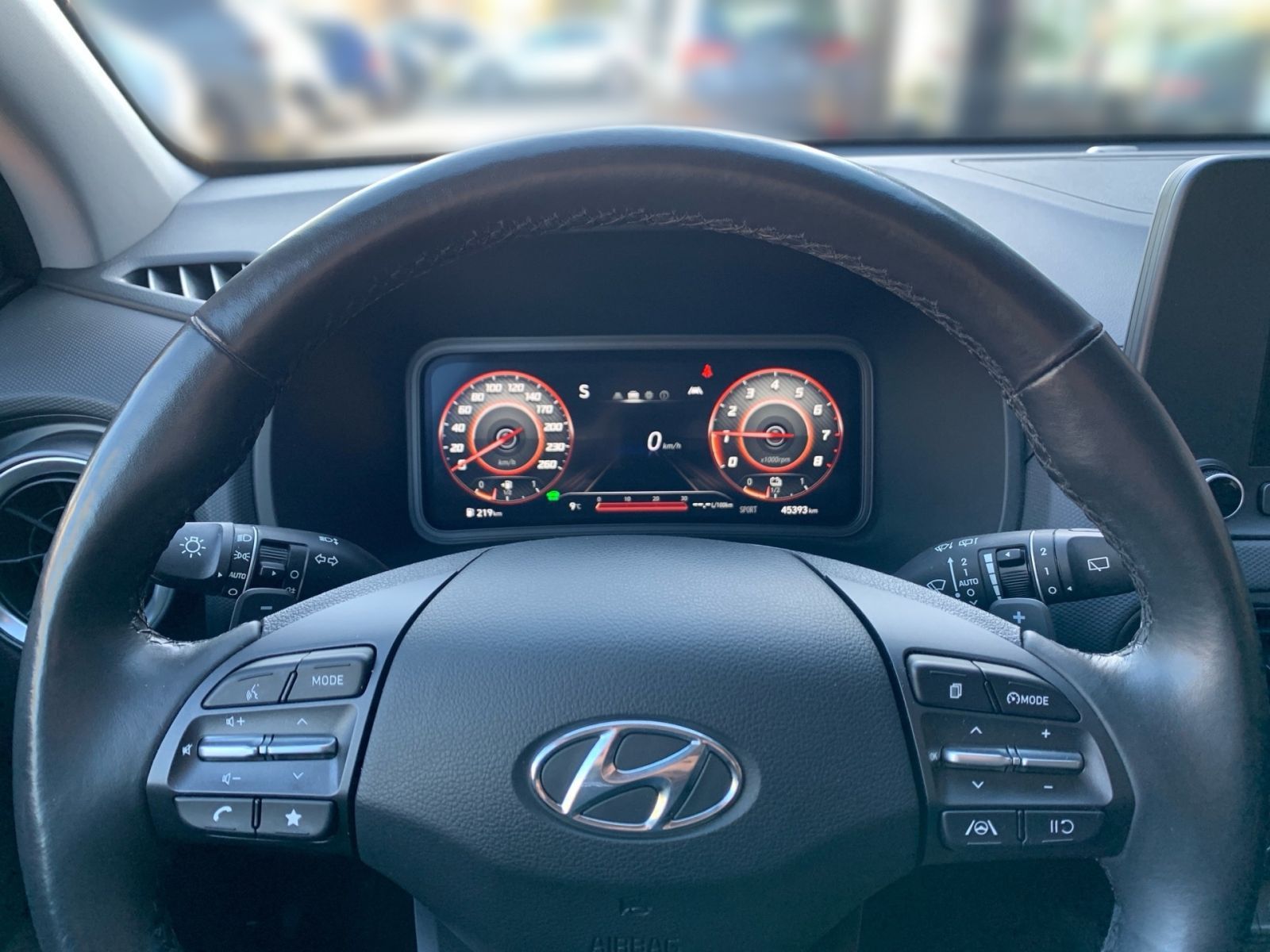 Fahrzeugabbildung Hyundai Kona 1.6 GDI Trend Hybrid 1Hd Allwetter