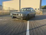 BMW 525i E34 H-Zulassung TÜV neu Oldtimer - BMW 525 aus 1988