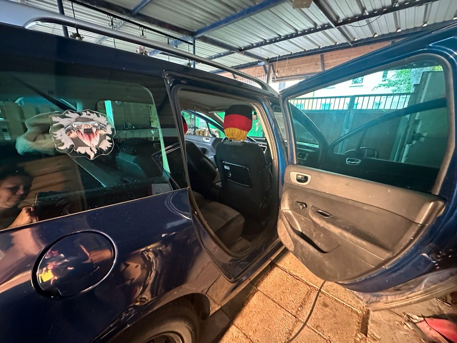 Peugeot 307 2005 — photo 7