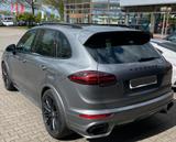 Porsche Cayenne Sport Design/Luft/Bose/AHK/Pano/21 Zoll - Porsche Gebrauchtwagen in Arnsberg