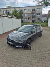 Ford Focus 2,3 EcoBoost ST X Turnier (Werksgarantie) - Behindertengerechte Ford Focus