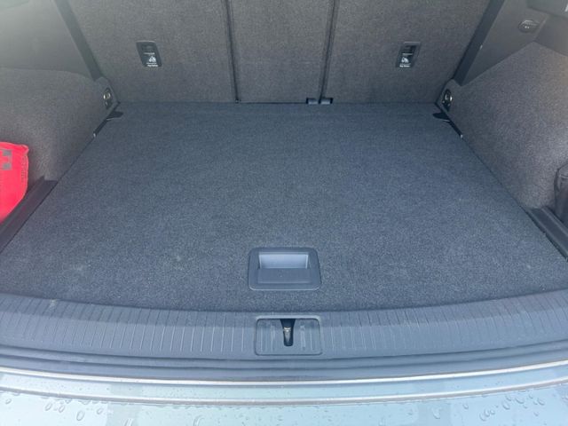 Tiguan Highline 2.0 TDI 4Motion DSG LED Navi AHK