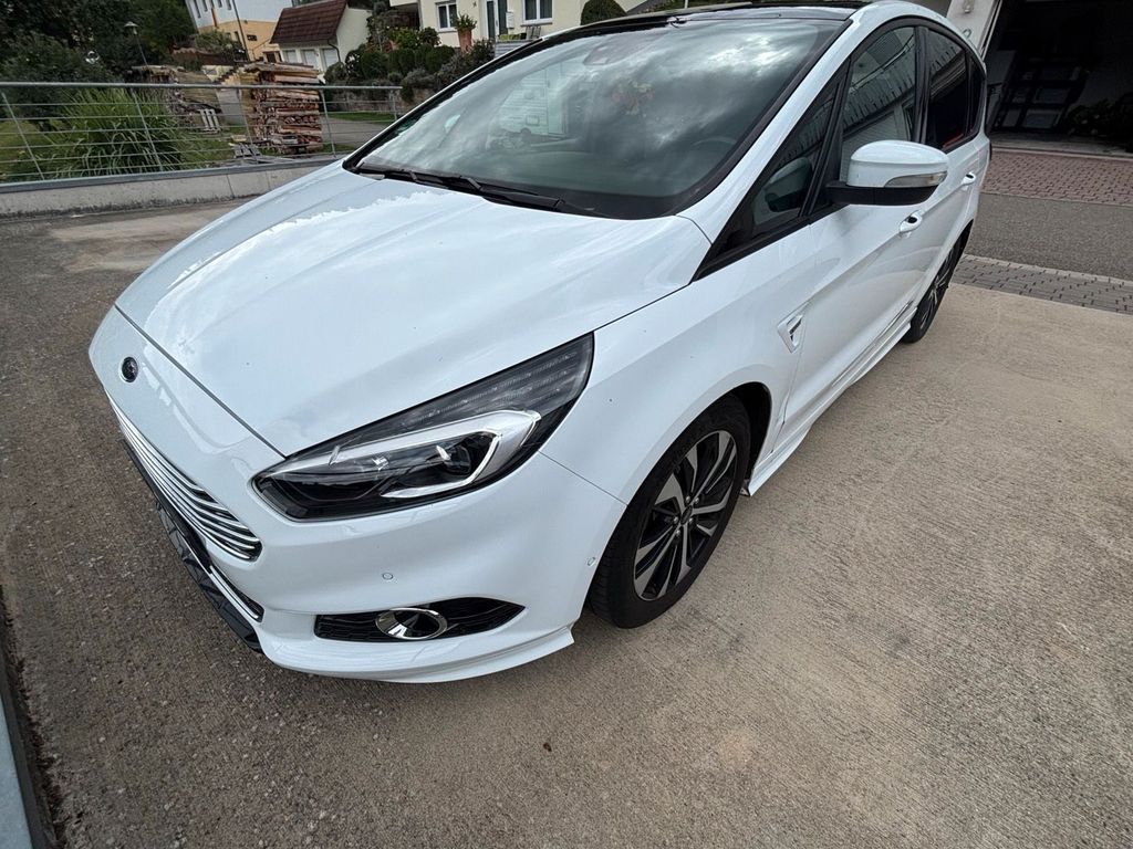 Image of Ford S-Max