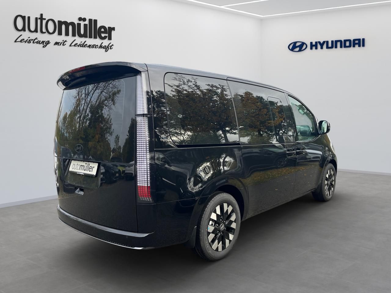 Fahrzeugabbildung Hyundai STARIA SIGNATURE STANDHEIZUNG Panoramadach SHZ*L