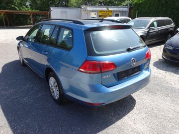 Volkswagen Golf - 5