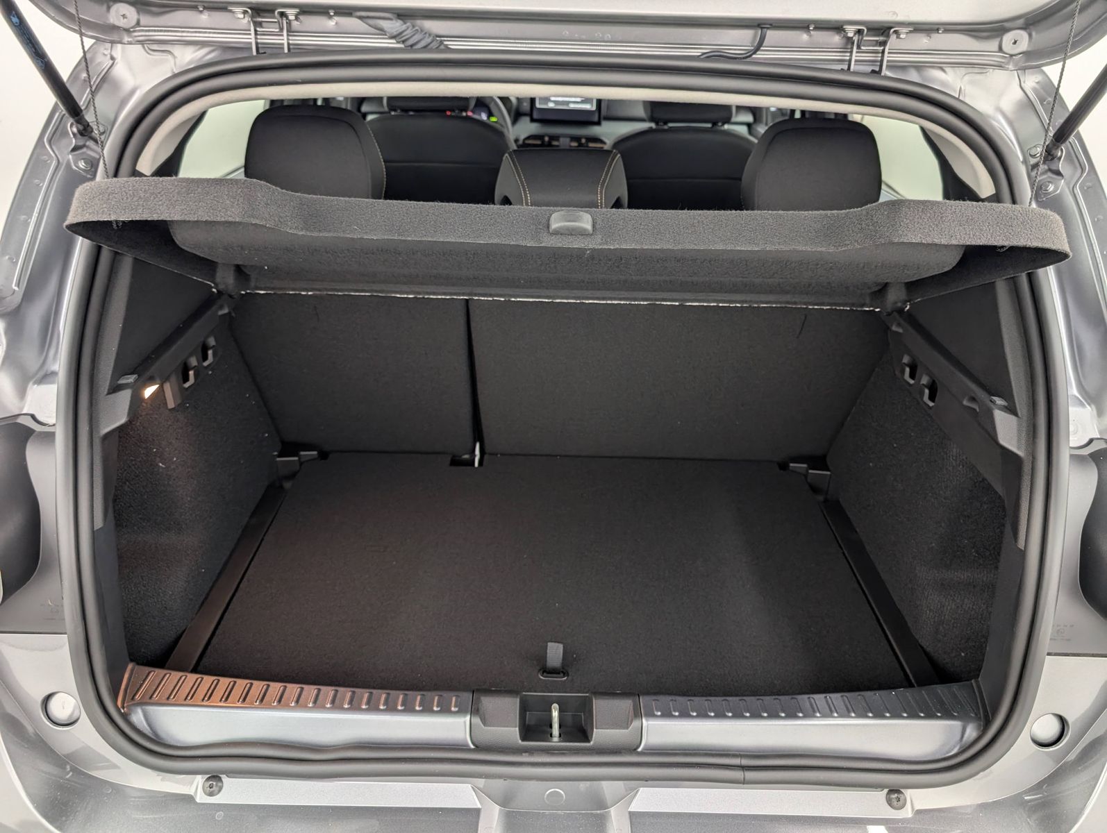 DACIA Sandero Stepway Extreme Eco-G 120 Benzin/Gas – Bild 10