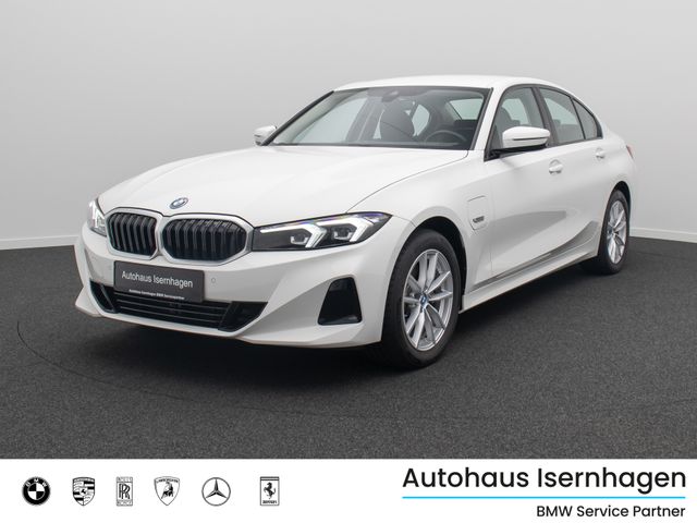 BMW 330e GeschwindigReg PDC CockpitPlus DAB Sport