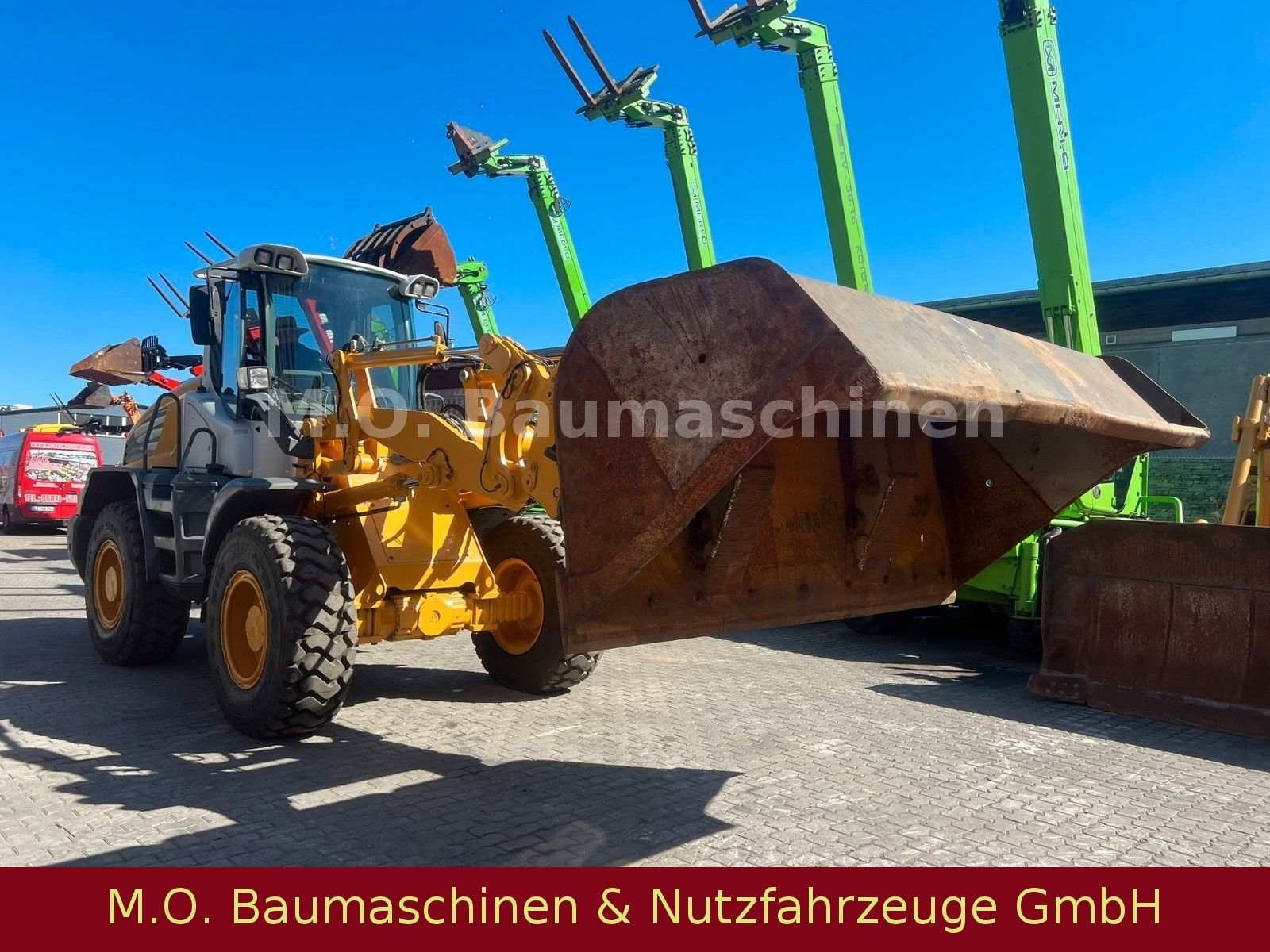 Fahrzeugabbildung Liebherr L524 /SW / AC/ Hochkippschaufel/Neue Reifen !