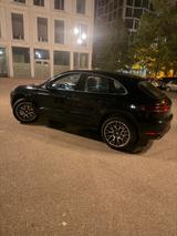 Porsche Macan S S - Porsche Macan Gebrauchtwagen in München
