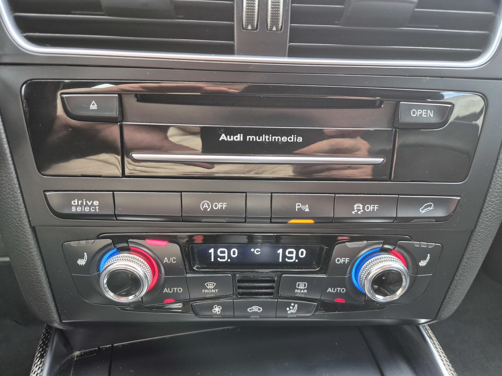 Audi SQ5 3.0 V6 BiTDI 313 ch Audi Exclusive Vert Individual Toit Pano ACC