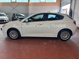 Alfa Romeo Giulietta Turismo*2.HAND*NAVI*SITZHEITZUNG* - Alfa Romeo mit Benzin-Antrieb: Limousine