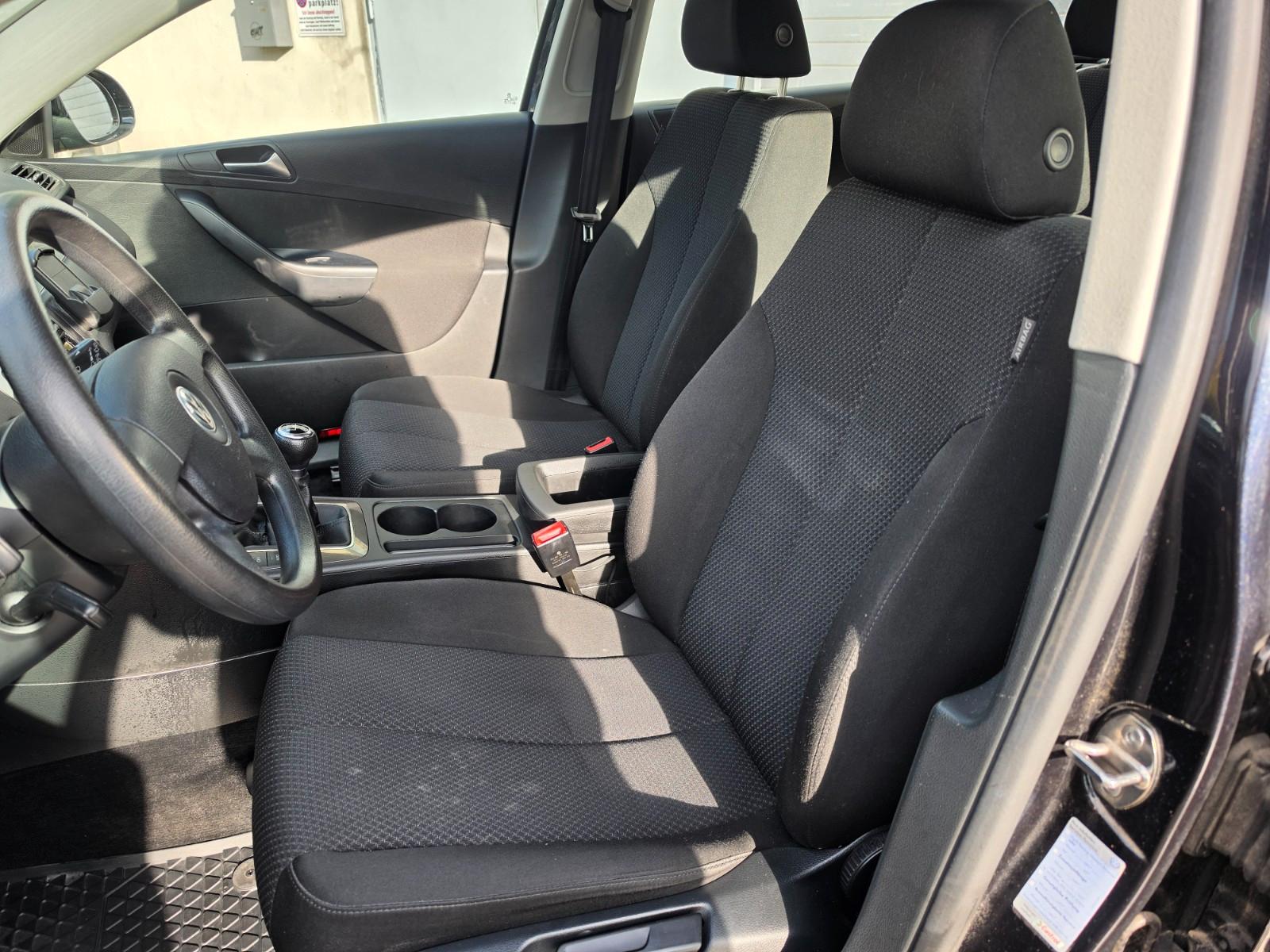 Volkswagen Passat 2009 — photo 10