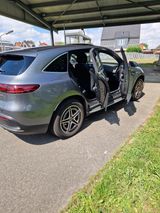 Mercedes-Benz EQC 400 4MATIC AMG Line AMG Line - Mercedes-Benz EQC: Privatanbieter