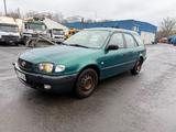 Toyota Corolla Combi 1.4 manual - gebrauchte Toyota Corolla aus dem Jahr 2001