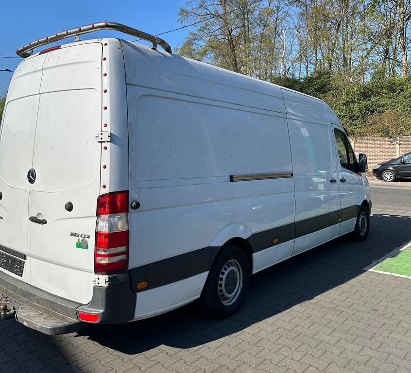 Mercedes-Benz Sprinter