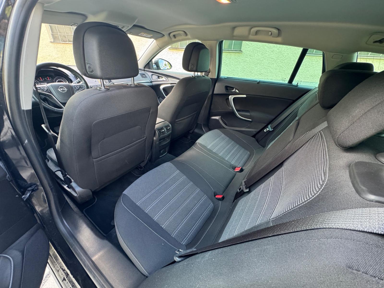 Opel Insignia 2015 — photo 8