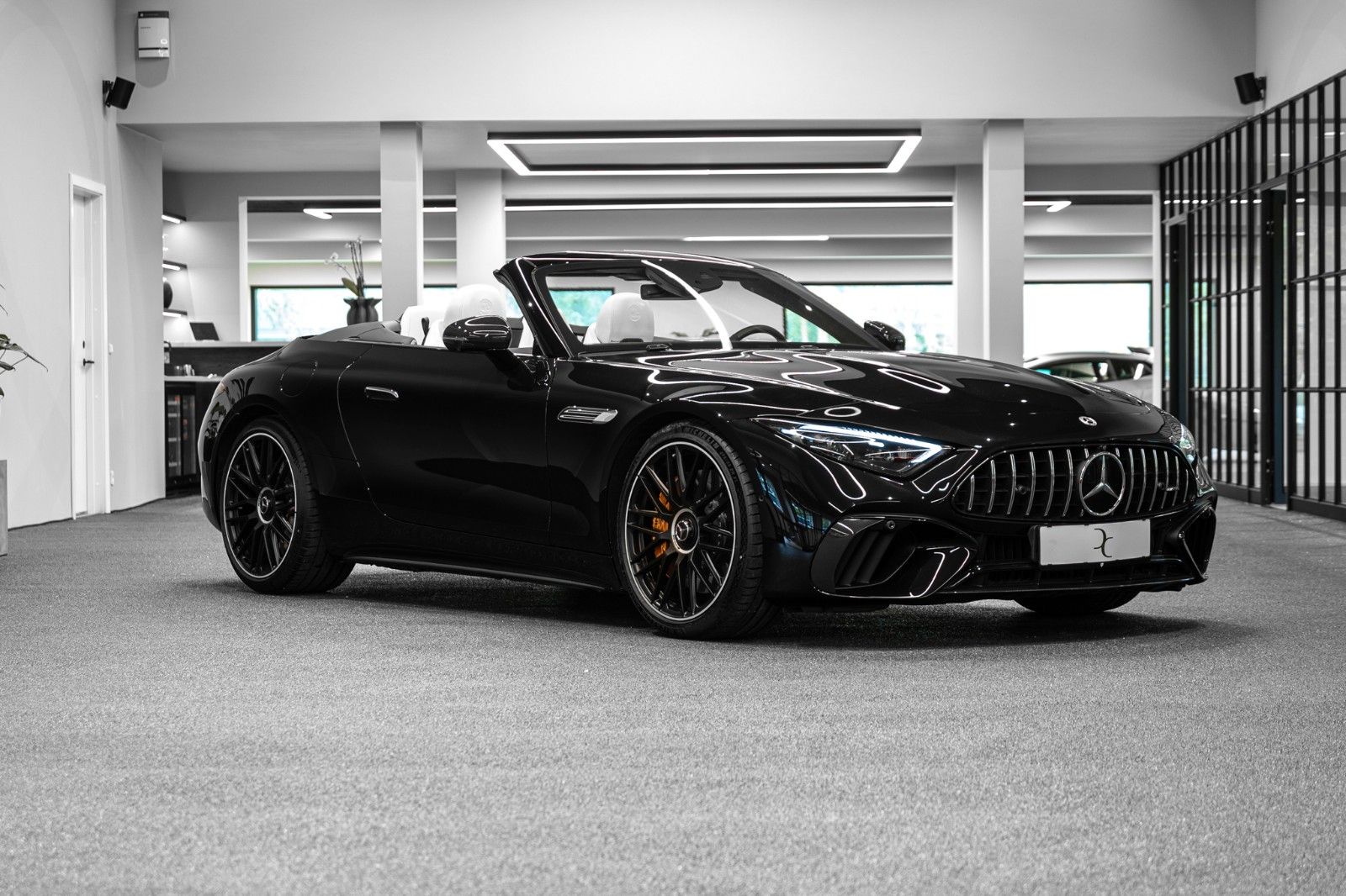 MERCEDES-BENZ SL 63 AMG Roadster *Burmester *Carbon