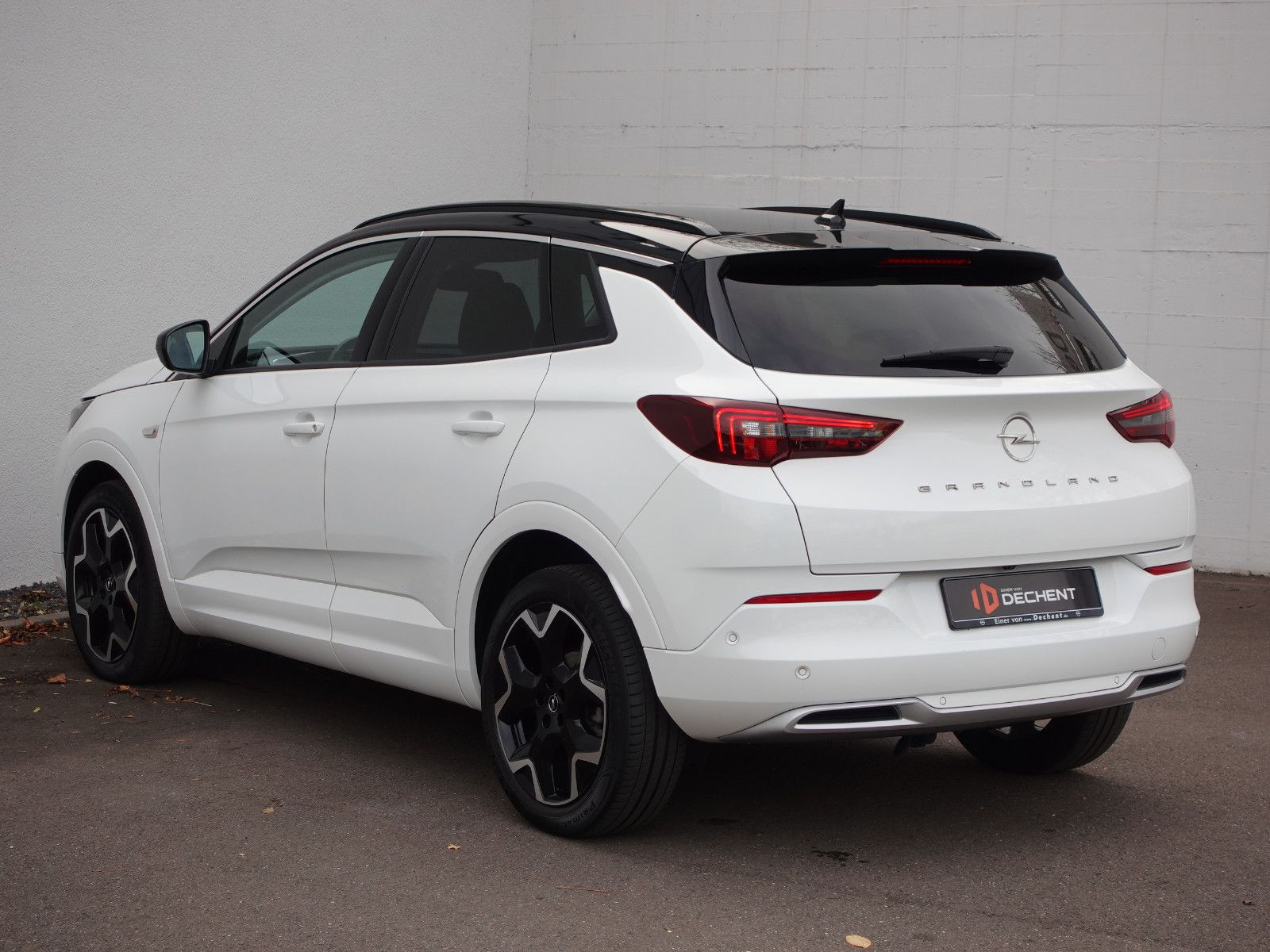 Fahrzeugabbildung Opel Grandland 1.2T AUTOMATIK,Matrix,AHK,Navi,Leder