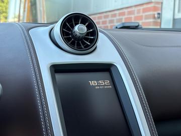 2012 Mclaren MP4-12C — миниатюра 35