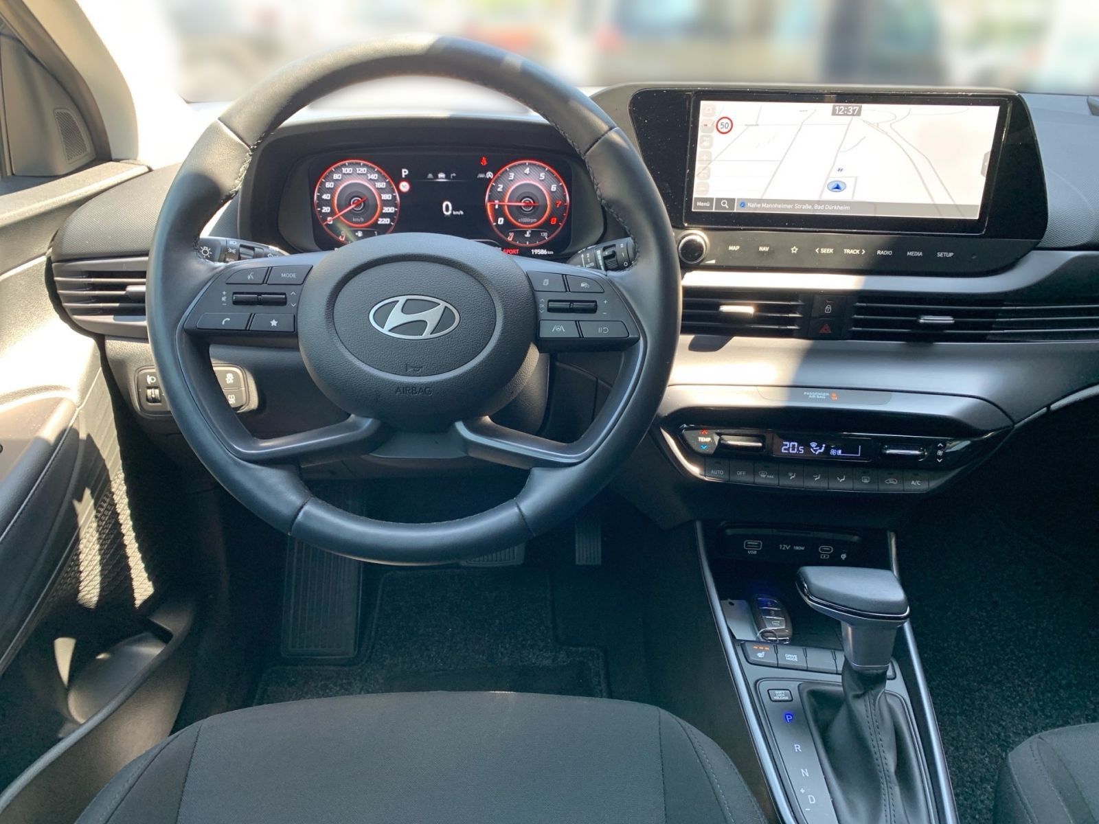 Fahrzeugabbildung Hyundai i20 1.0 T-GDI 7-DCT Trend Komfort Navi