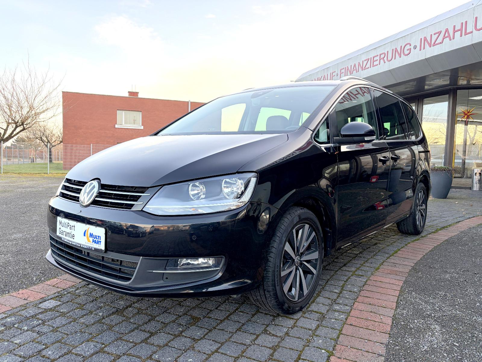 Volkswagen Sharan Highline 2.0 TDI 7-Sitzer AHK PDC NAV LED