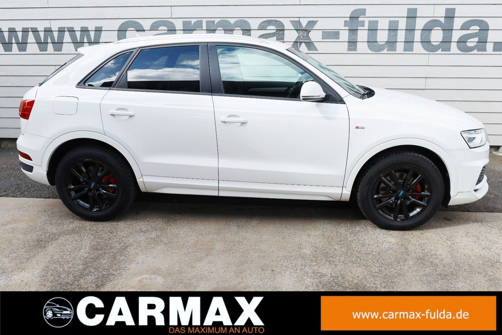 Fahrzeugabbildung Audi Q3 1.4 TFSI Paket S Line Navi,Xenon,SH,AHK,SR+WR