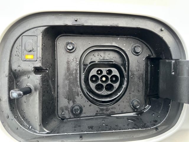 Fahrzeugabbildung Hyundai Tucson Trend Plug-In Hybrid 4WD Assistenz-Paket+