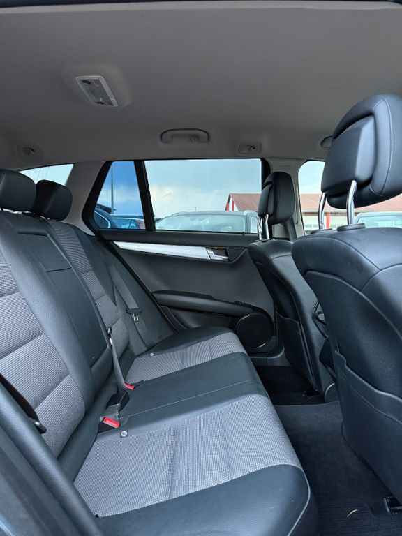 Mercedes-Benz C 200 - Bild 19