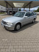 Mercedes-Benz Mercedes C 200 compressor Automatik - Mercedes-Benz C 200 aus 2001