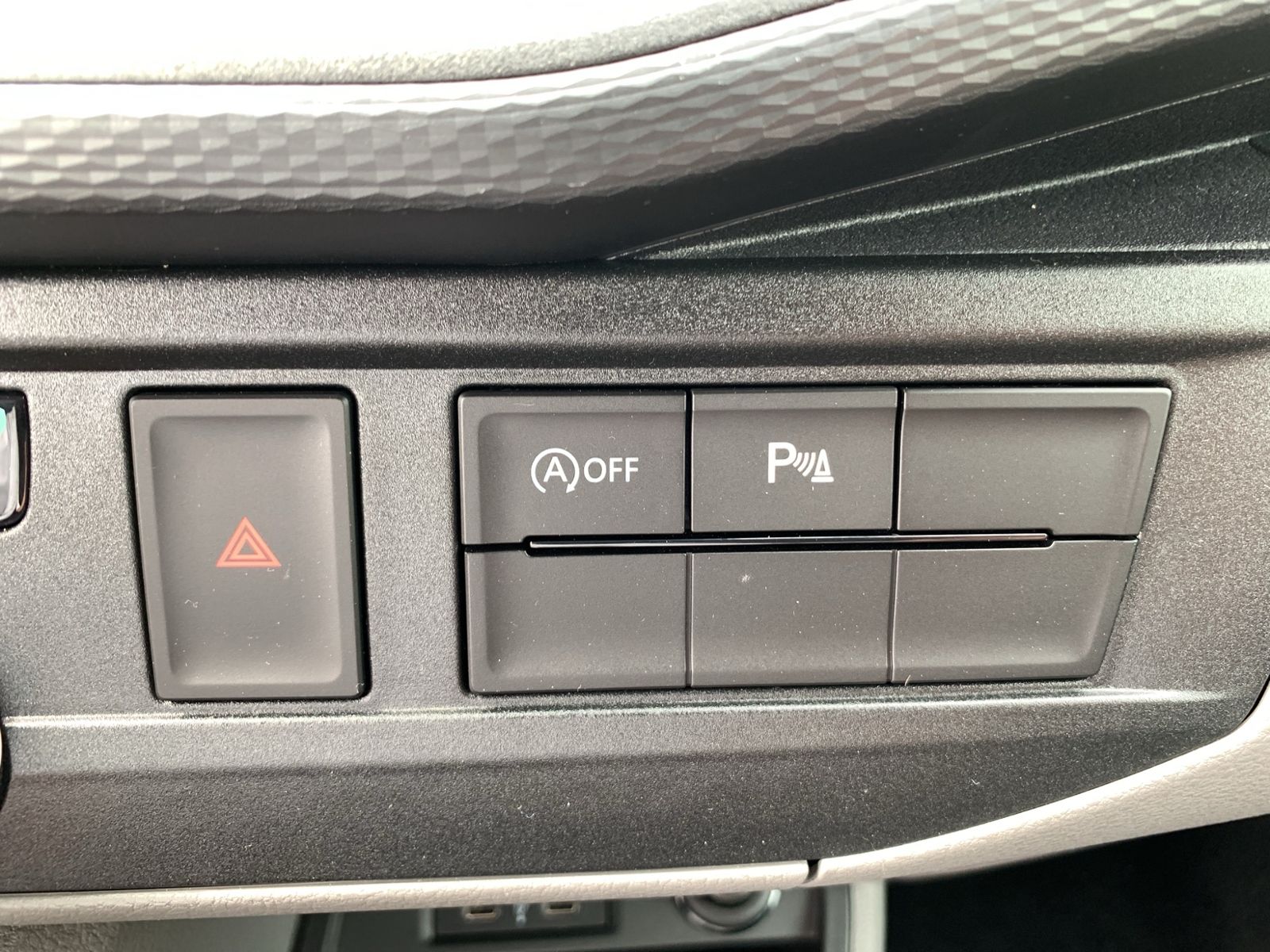 T6.1 Caravelle Comfortline lang 2.0 TDI, AHK, Na