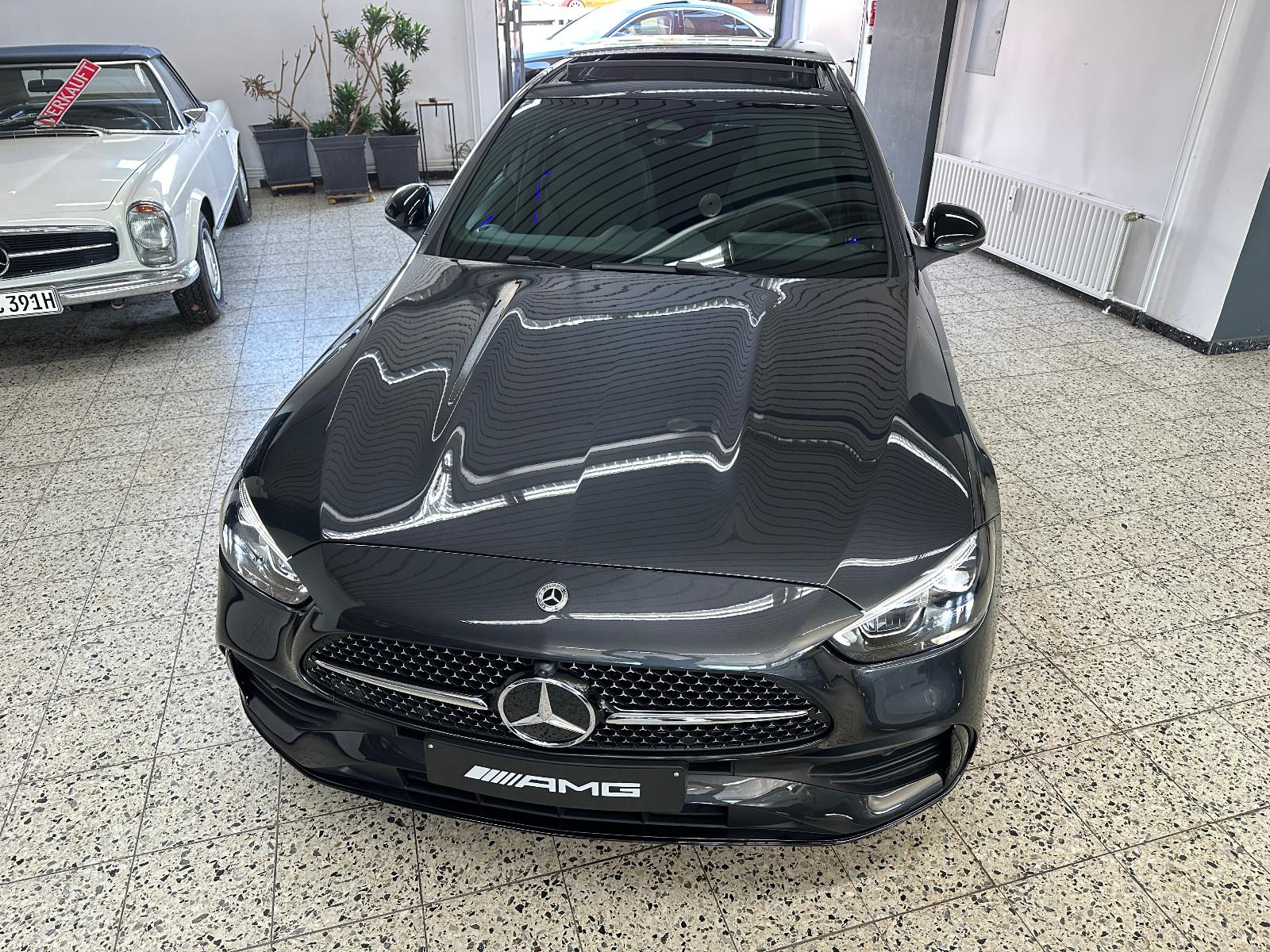 Mercedes-Benz C 200 AMG + NIGHT NAV/LED/PSD/PTS/TW/MEMORY/LM19