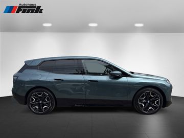 BMW iX xDrive50 Sportpaket HK HiFi DAB Pano.Dach