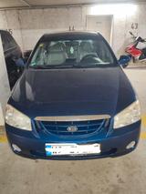 Kia Cerato - Kia: Cerat