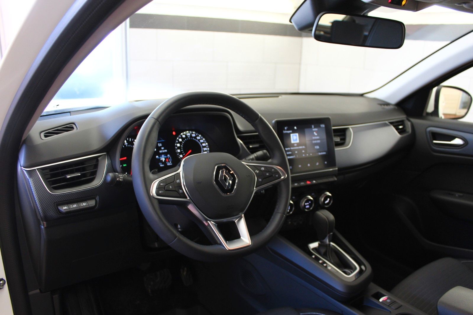 Fahrzeugabbildung Renault Arkana TCe 140 EDC ZEN *Easy-Link*Kamera*