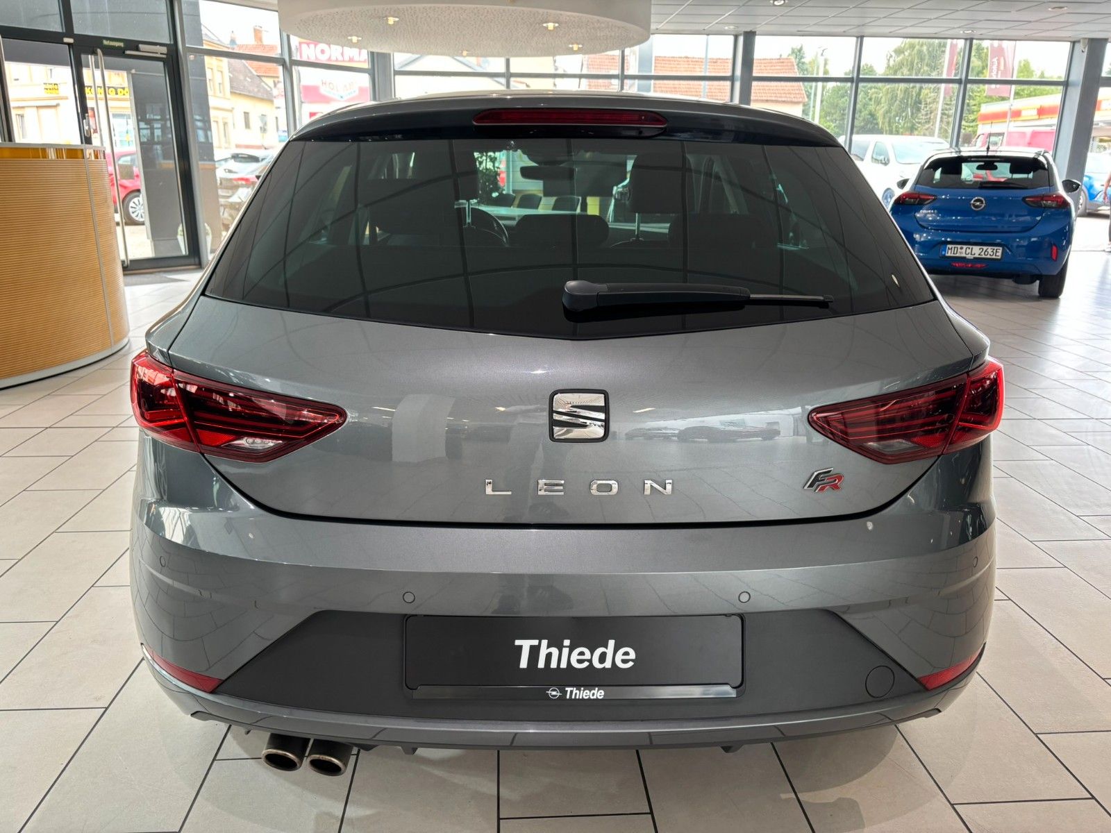 Fahrzeugabbildung SEAT Leon FR 2.0TDI DSG/ACC/SHZ/ALLWETTER