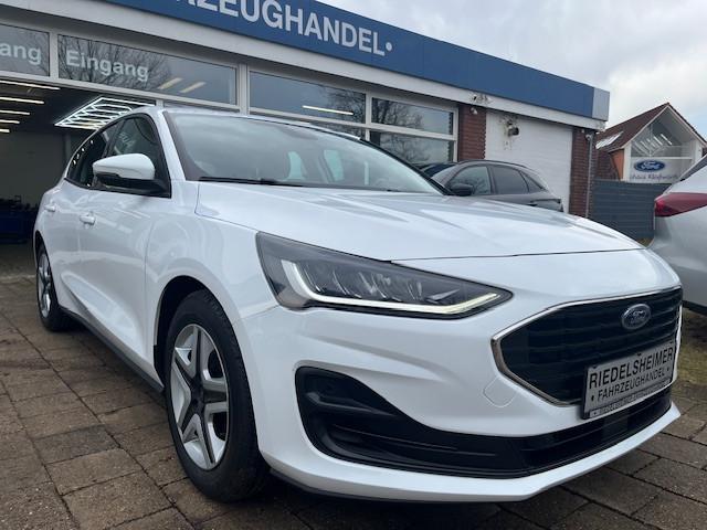 Ford Focus Lim. Cool & Con. LED NAVI SHZ PDC TEMP AHK