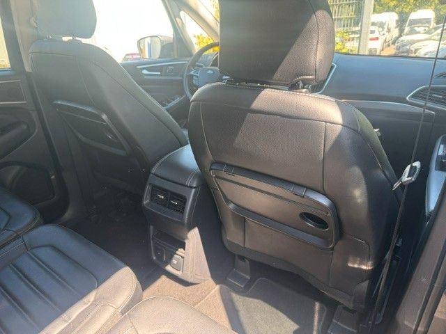 Fahrzeugabbildung Ford Galaxy Titanium AWD LEDER 7 SITZER LED KAMERA