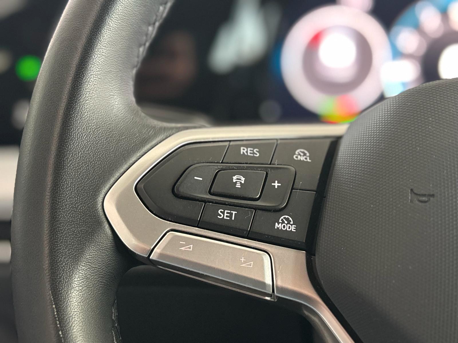 Volkswagen Golf VIII Lim. 1.5 eTSI 1.HAND GOAL NAVI DSG LED, миниатюра 20