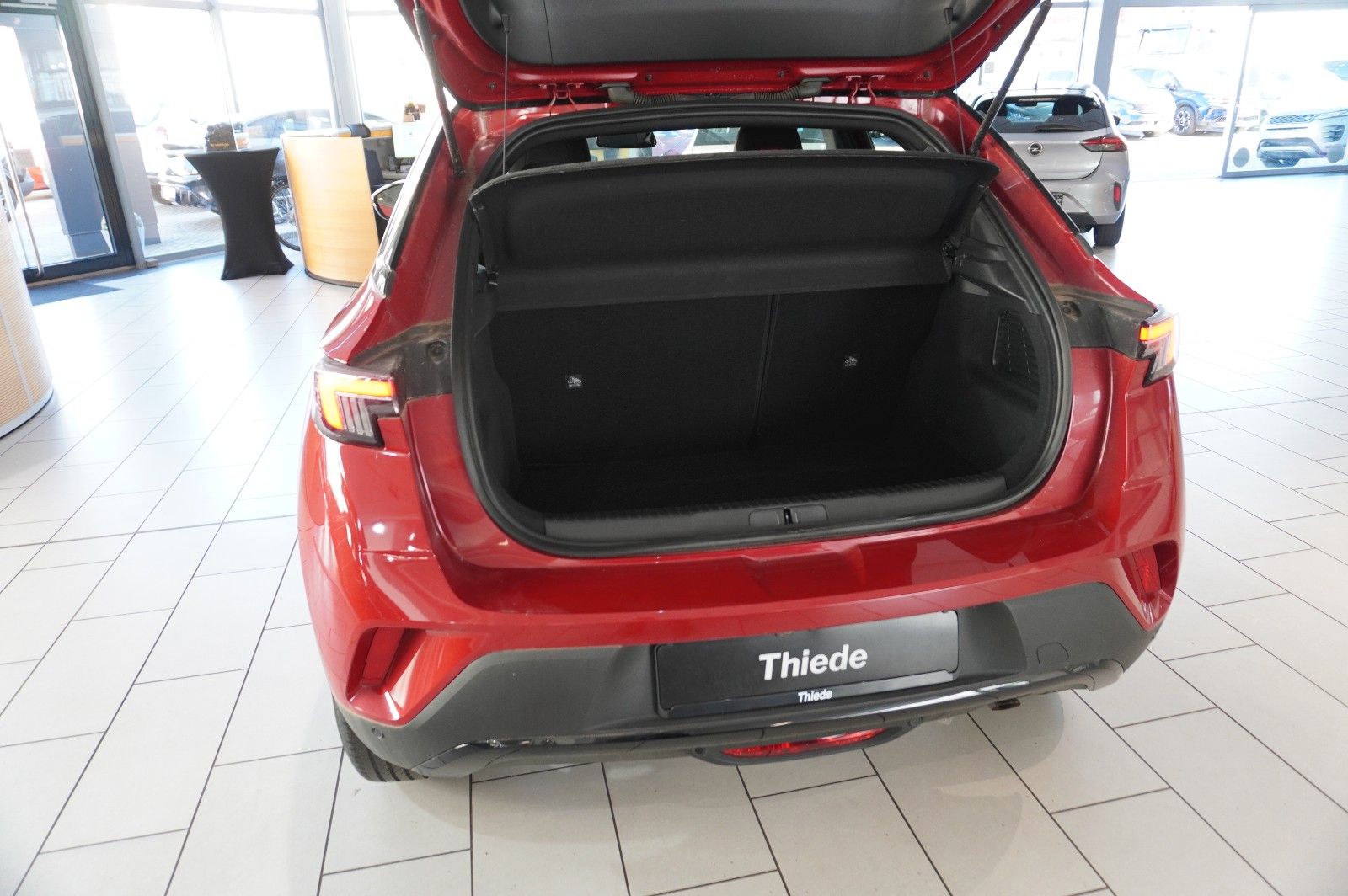 Fahrzeugabbildung Opel Mokka GS SPORT 1.2T NAVI/LED/KAMERA/SPORT/DAB+
