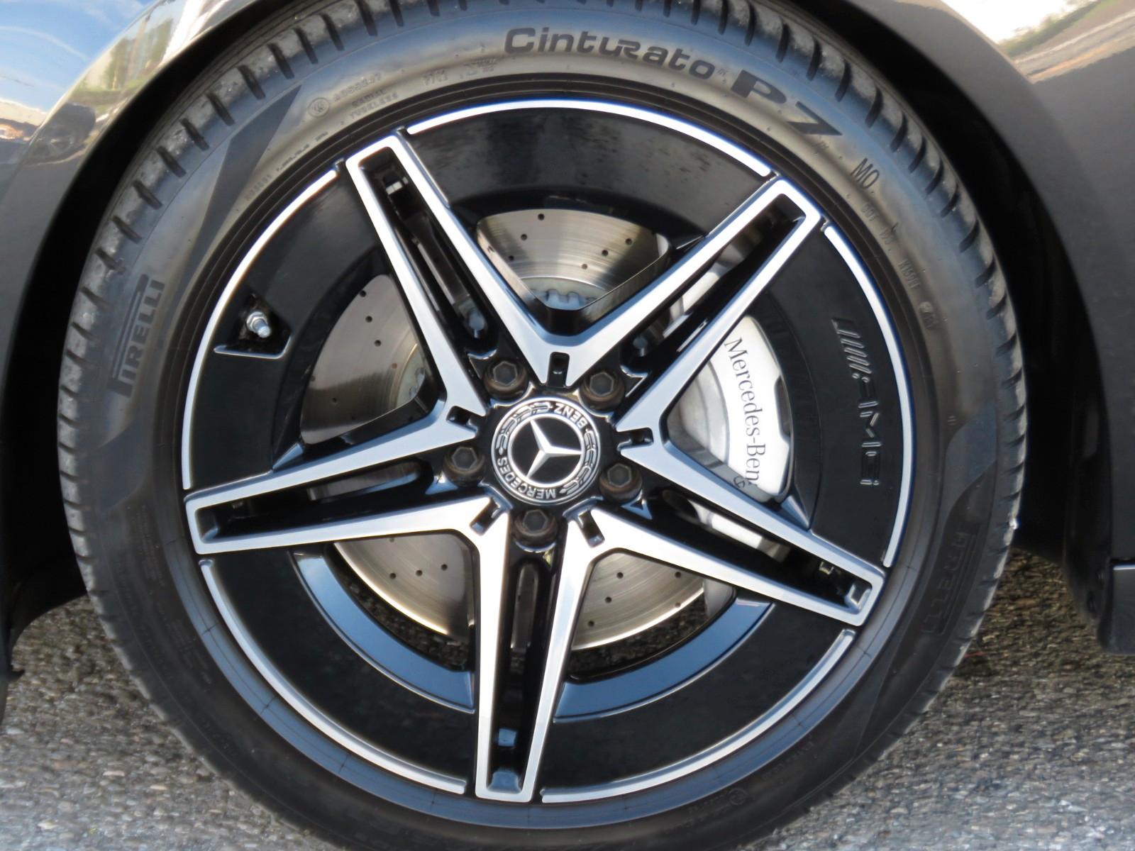 Mercedes-Benz C 200 T-Modell AMG Line NAVI LEDER KAM LED uvm