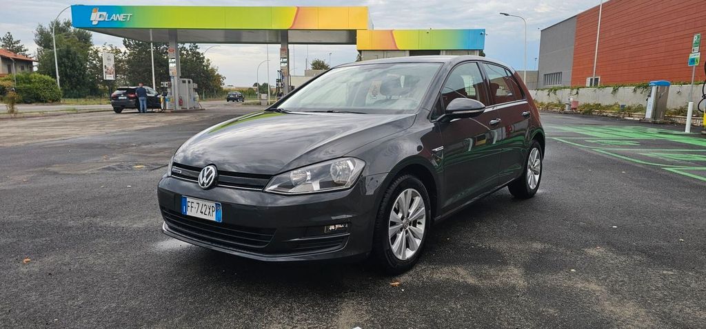 Image of Volkswagen Golf