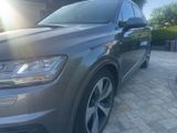 Audi Q7 3.0 TDI quattro -S-line-AHK-Bose-7Sitzer - Audi Q7: Privatanbieter