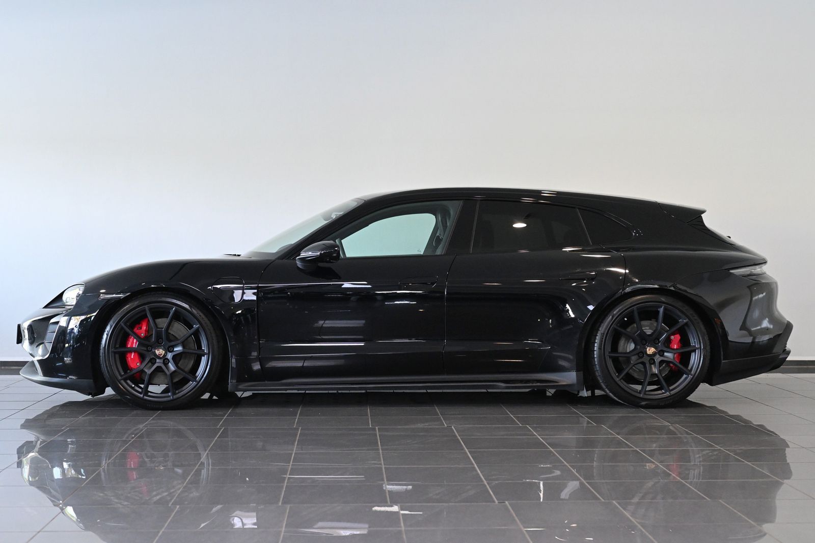 Porsche Taycan Turismo GTS Pano ACC Kamera SHZ 21-Zoll imagem 3