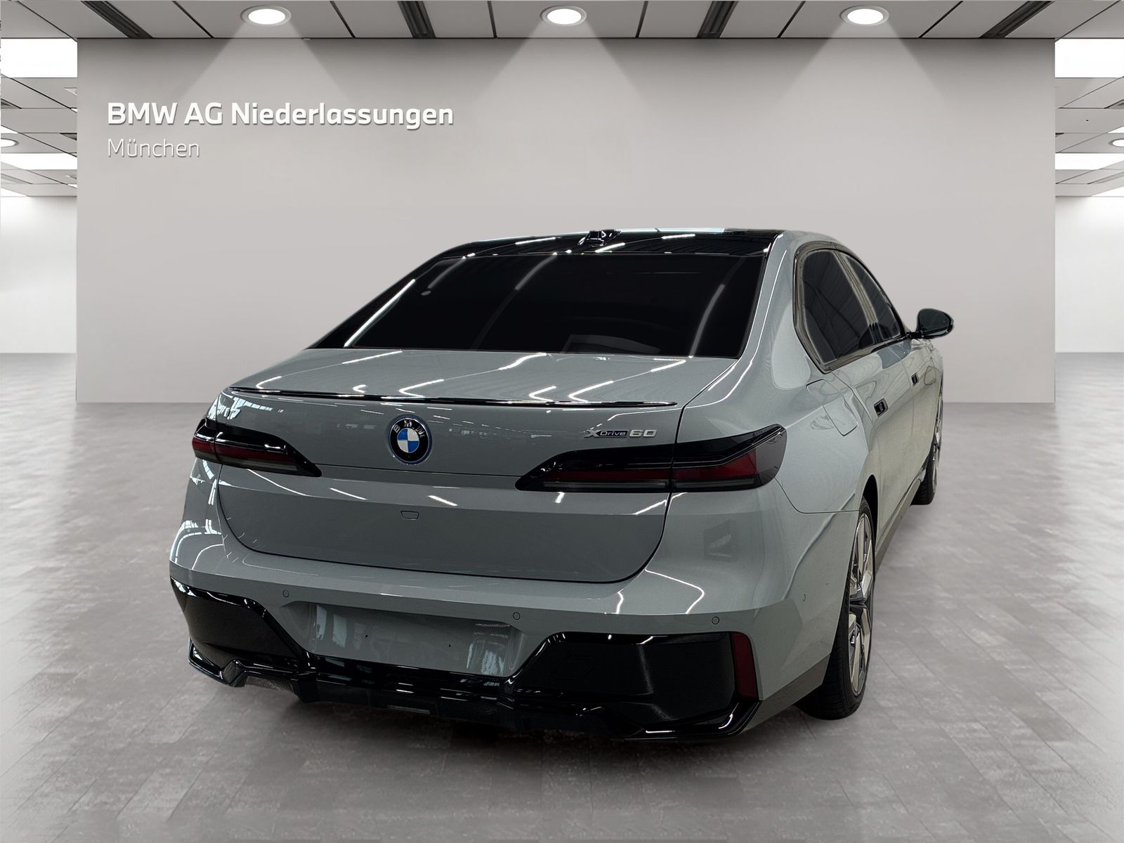 BMW i7 xDrive60 Limousine M Sport Massage AHK Alarm foto 4