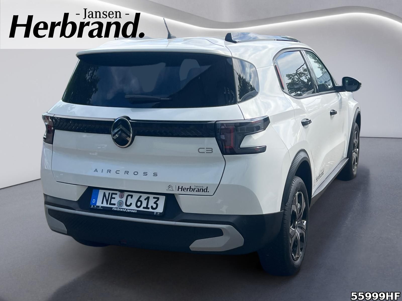 Fahrzeugabbildung Citroën C3 Aircross Plus Hybrid 145 PS AT