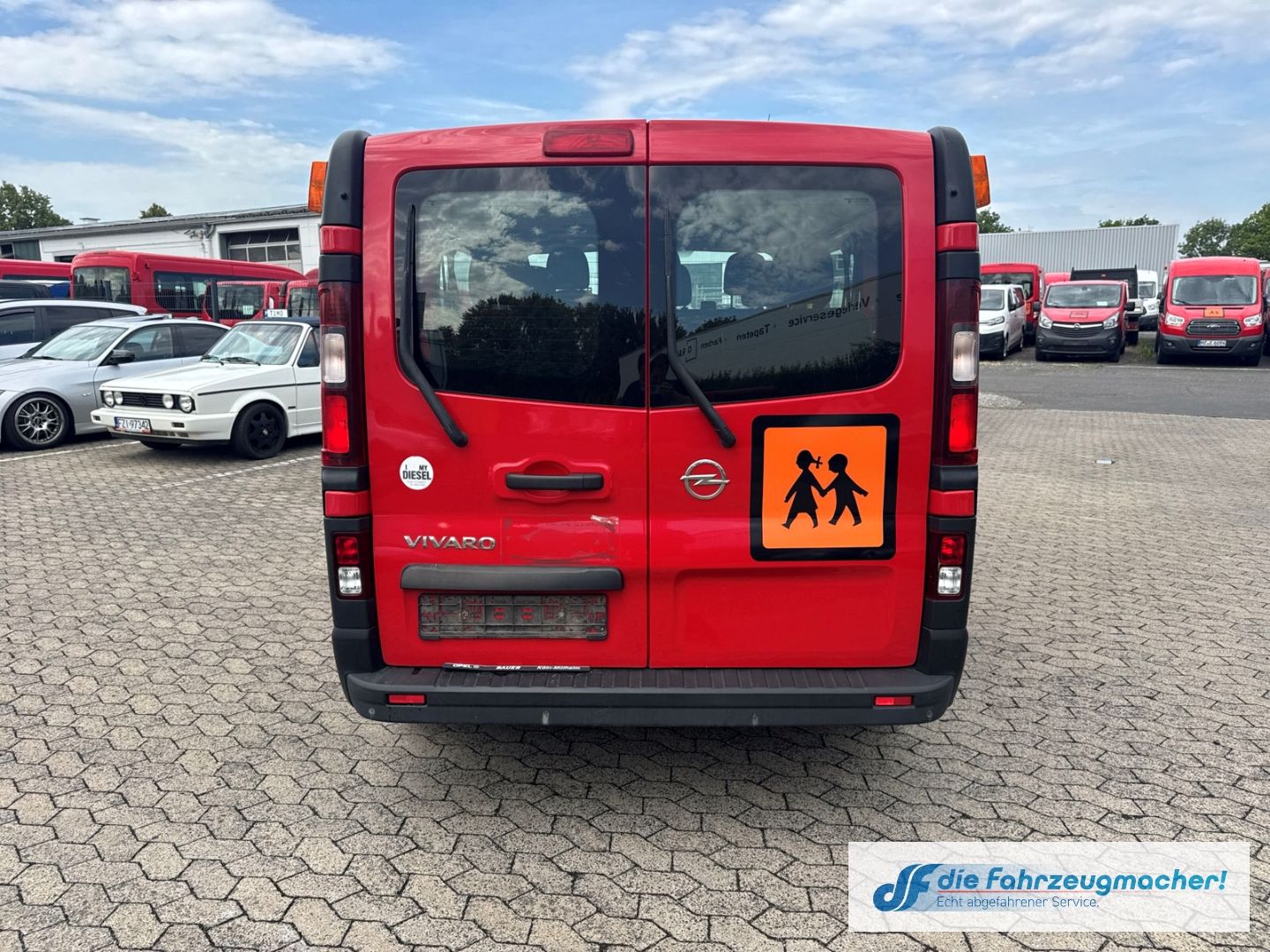 Fahrzeugabbildung Opel Vivaro B Kombi 9Si. L1H1 2,7t *8136 *EXPORT