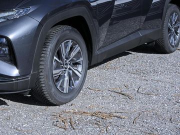 Hyundai TUCSON - 7