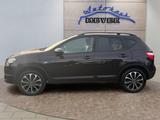 Nissan Qashqai 2.0   AHK/Navi/Pano - Nissan Qashqai mit Anhängerkupplung