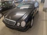Mercedes-Benz CLK 230 KOMPRESSOR Avantgarde  - Mercedes-Benz CLK 230 aus 2002